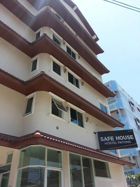 Safe House Hostel Patong Exterior photo