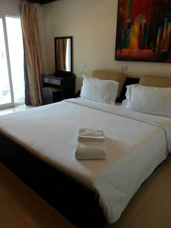 Safe House Hostel Patong Room photo